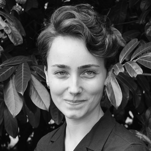 Claire Samarcq - Master 2 Industrie Audiovisuelle