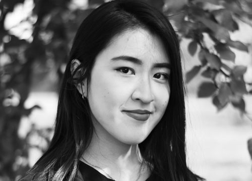 Julia LEE
