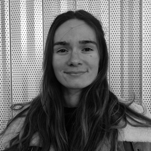 Clara Weakley - Master 2 Communication pour l'audiovisuel